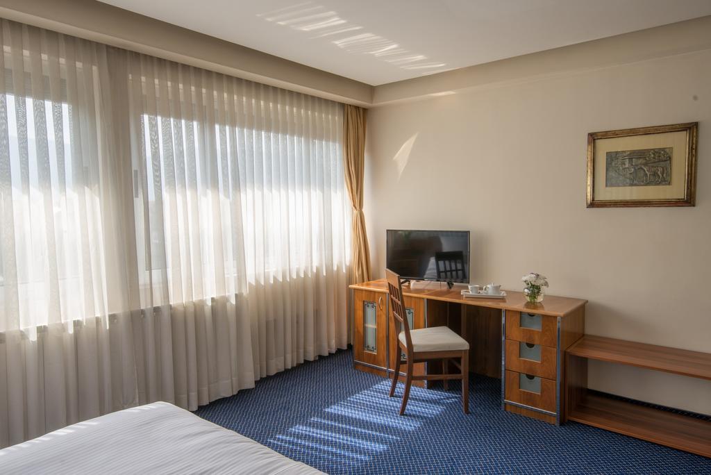 Hotel By Gastroid Ilidža Zewnętrze zdjęcie