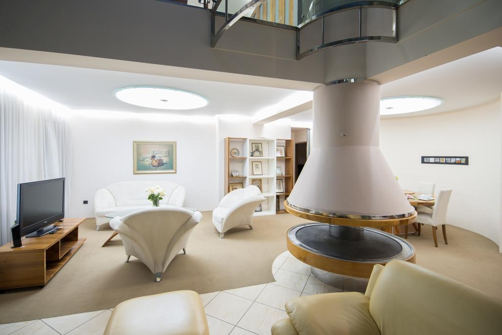 Hotel By Gastroid Ilidža Zewnętrze zdjęcie